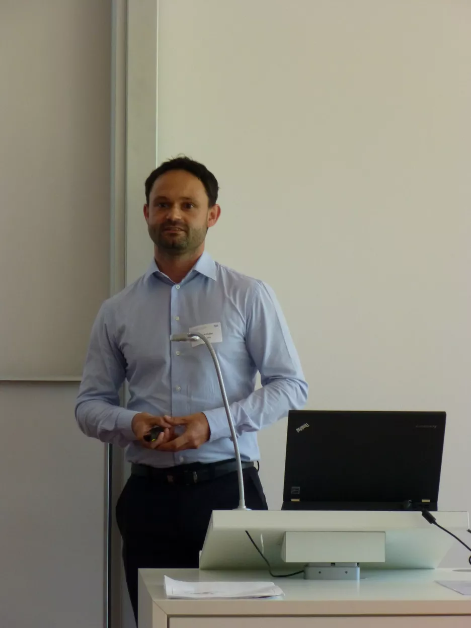 Dr. Christian Huber