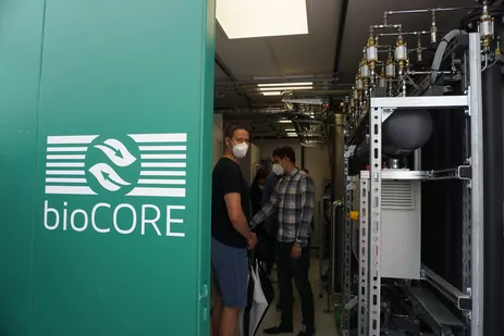 BioCORE Testcontainer Outside